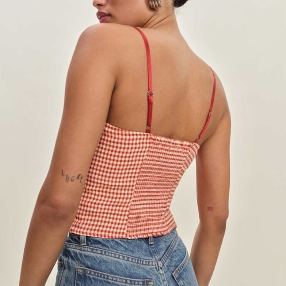 Reformation Andrea Top in Strawberry Check - Picture 2 of 9